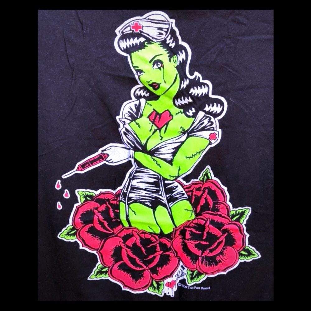 ZOMBIE NURSE PIN-UP TOP